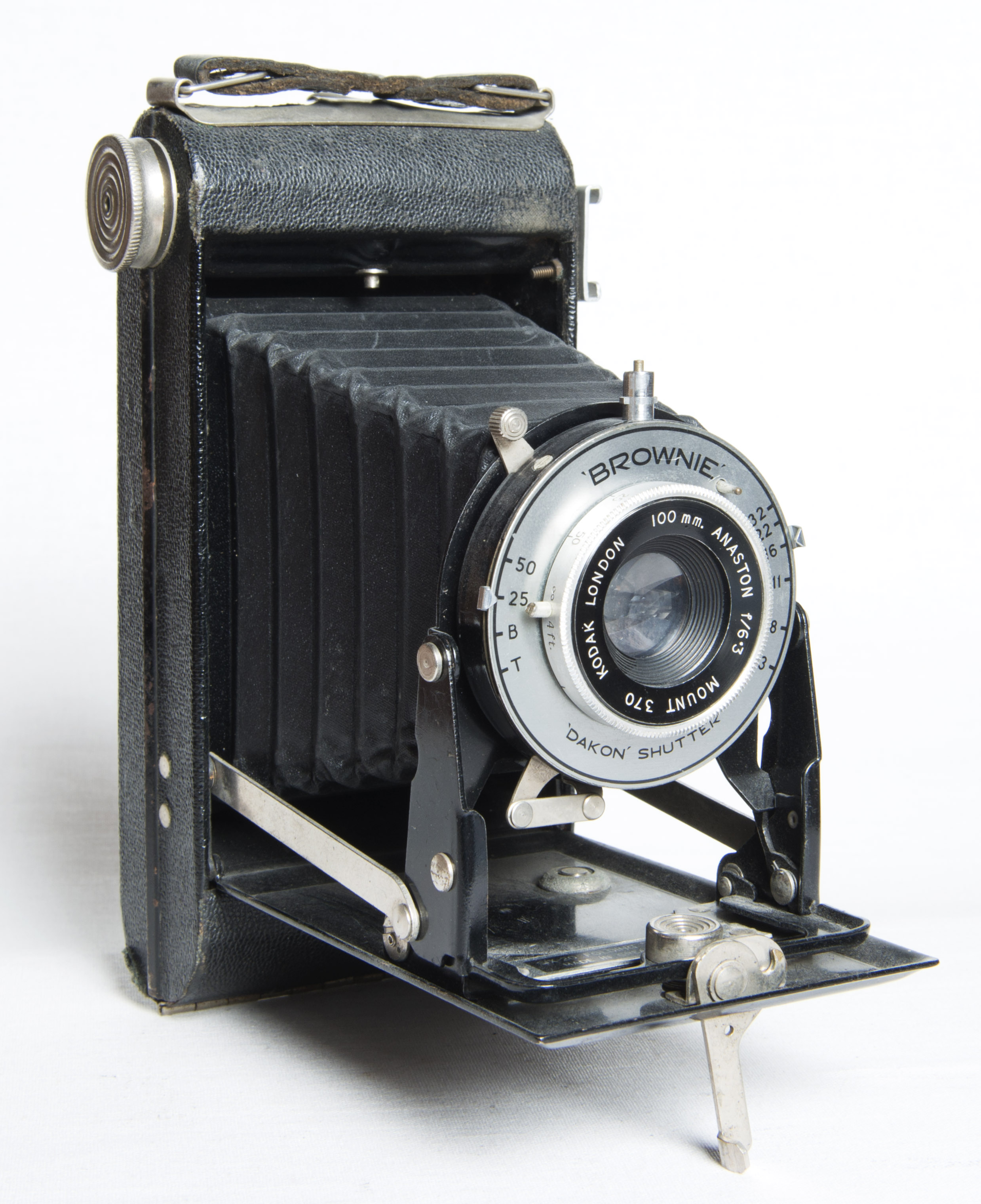 KODAK SIX 20 FOLDING BROWNIE